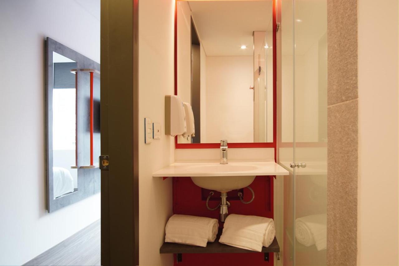 Ibis Budget Bogota Marly Zewnętrze zdjęcie